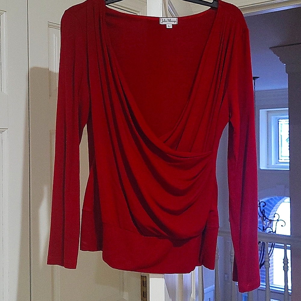 Julie Mango Blood Red Top SZL